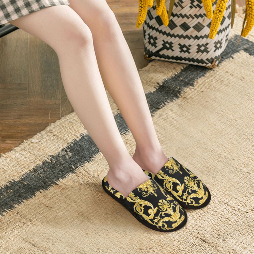 Custom Queen Of Absolutely Everything Gold Baroque Soft Memory Foam House Slippers Women Comfy Warm Anti-skid Sole Slipper