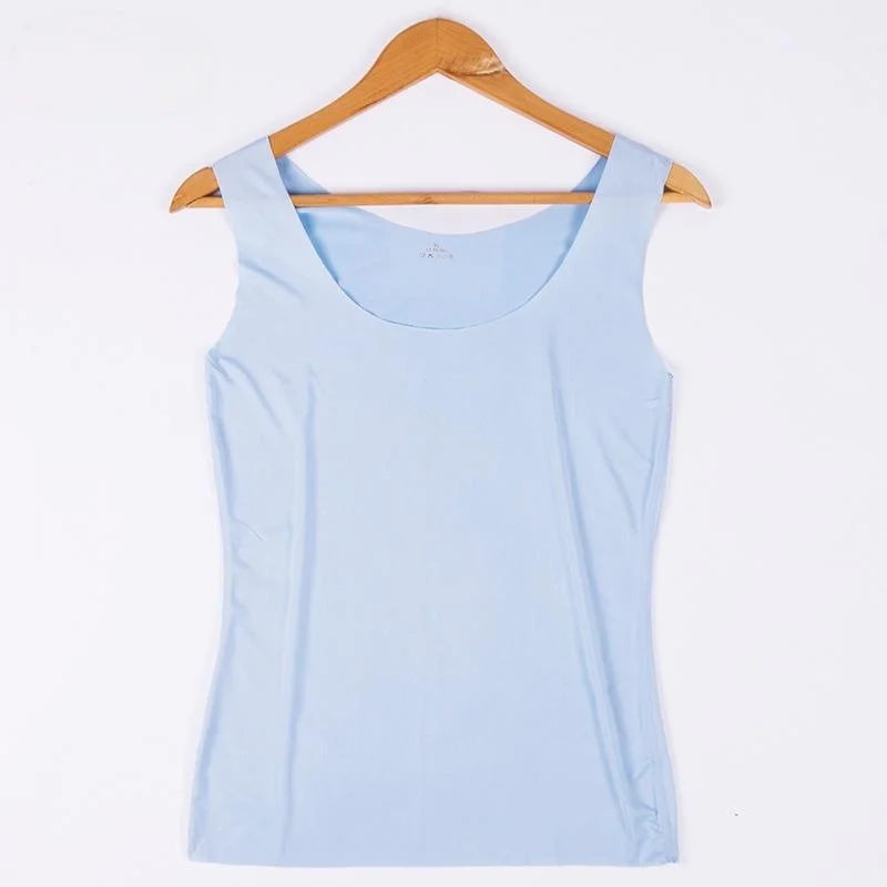 Women Summer Tight fit No trace Tanks Camis Vest Fashion Casual Sleeveless Ladies Street Tanks Tops Tees Hotsweet Bra B3192