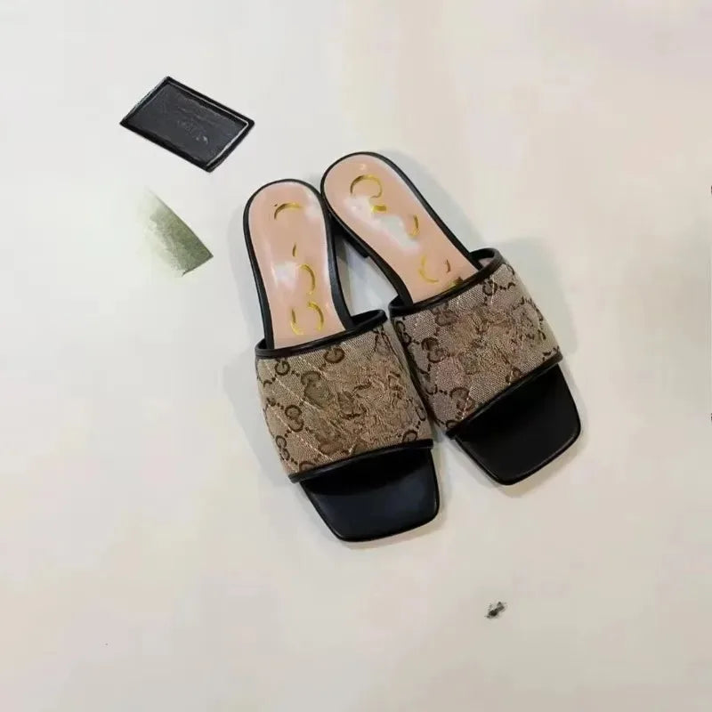 Summer Square-Toe Embroidered Buckle Flat Sandals Non-Slip Outdoor Slippers for Women Men Beach Walking