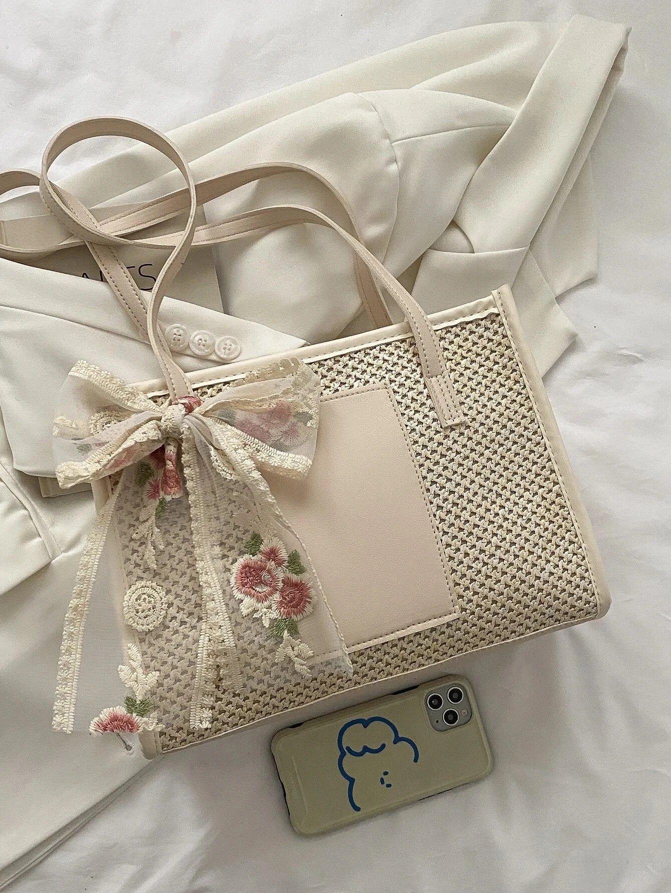 Trendy Lightweight Casual Bow Decor Straw Bag Hollow Out Knitted Flower Tote Bag Large Capacity Shoulder Bag For Teen Girl Women