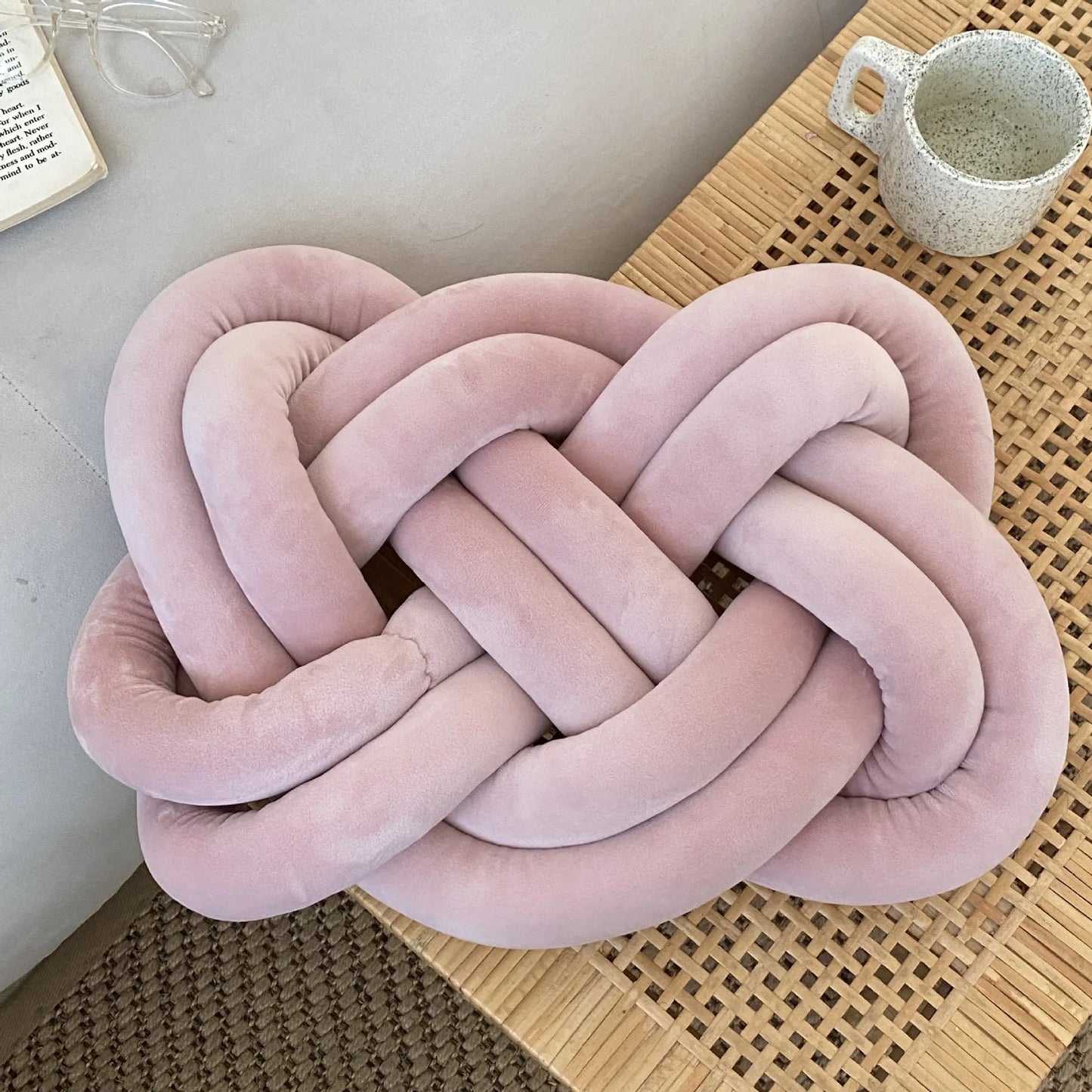 Inyahome Handmade Knot Throw Pillows for Couch Soft Decorative Knotted Comfort Pillow Cushion for Home Sofa Bedroom Decor Blue