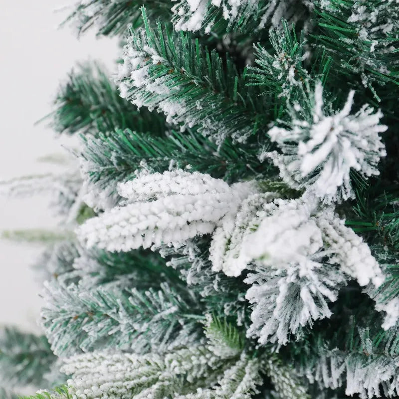 Artificial Christmas Tree PE+PVC Material Snow Spray Fusing Christmas Tree 120cm to 210cm Family Christmas Atmosphere Decoration