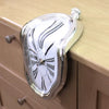 2024 New Novel Surreal Melting Distorted Wall Clocks Surrealist Salvador Dali Style Wall Decororation Home Garden Clock