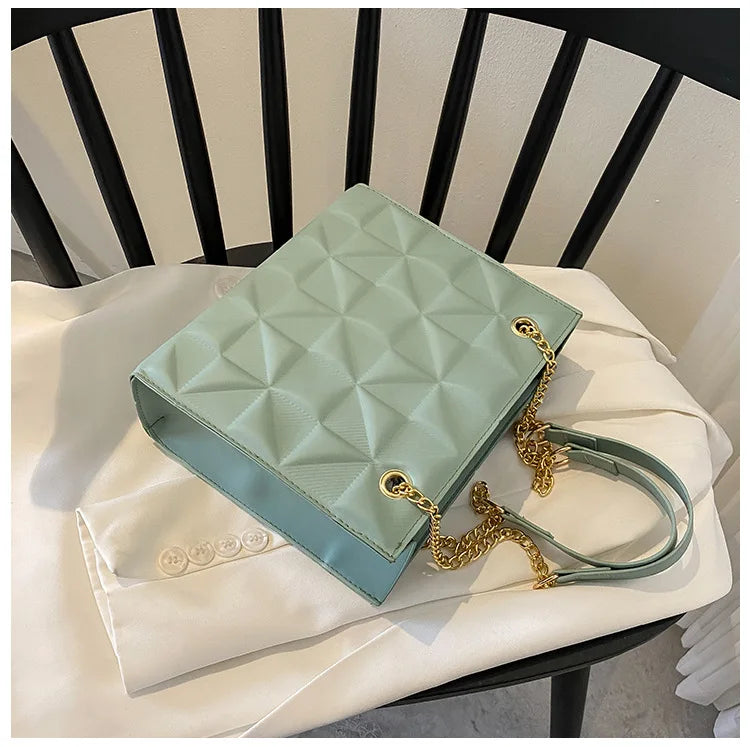 Ladies Fashion Large Capacity Chain Bag Retro Square Tote Bag Diamond Texture Shoulder Crossbody Daily Hundred Underarm Handbag