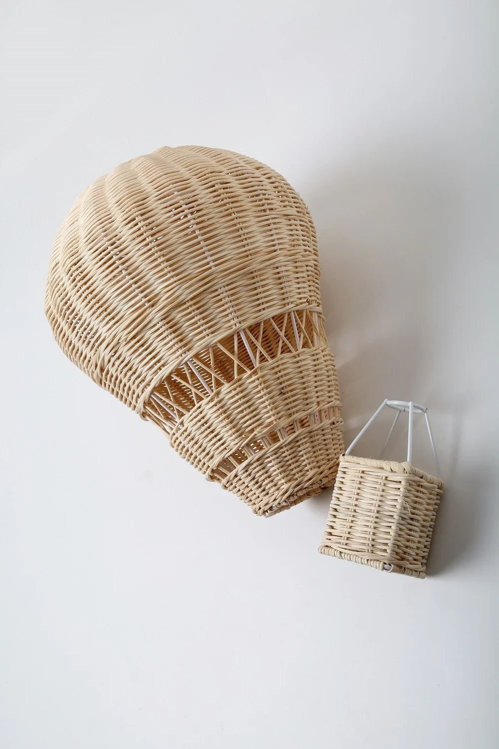 Rattan Hot Air Balloon Decor Hand-woven Wall Hanging Decor Handmade Nordic Photograph Prop for Kids Room Kindergarten Nursery