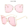 Fashion Model Ocean Yellow Square Sunglasses Women Luxury Brand Oversized Shades Pearl Chic Sun Glasses For Female Men Oculos