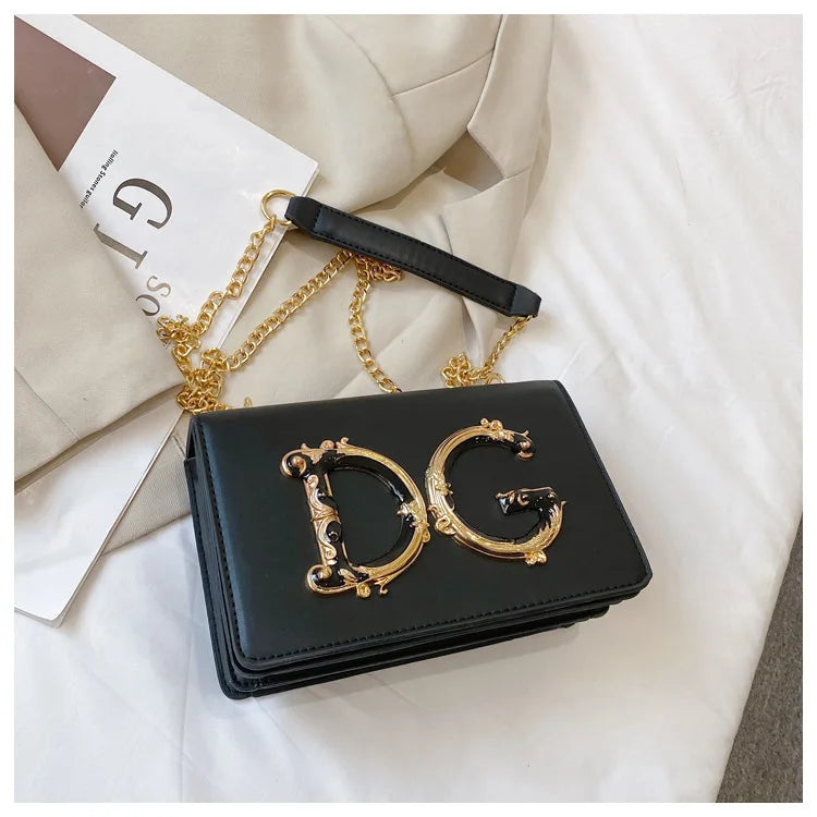 Fashion Trend Women's Crossbody Bag Armpit Classic PU Leather Women's Shoulder Bag Square Flip Small Square Bag