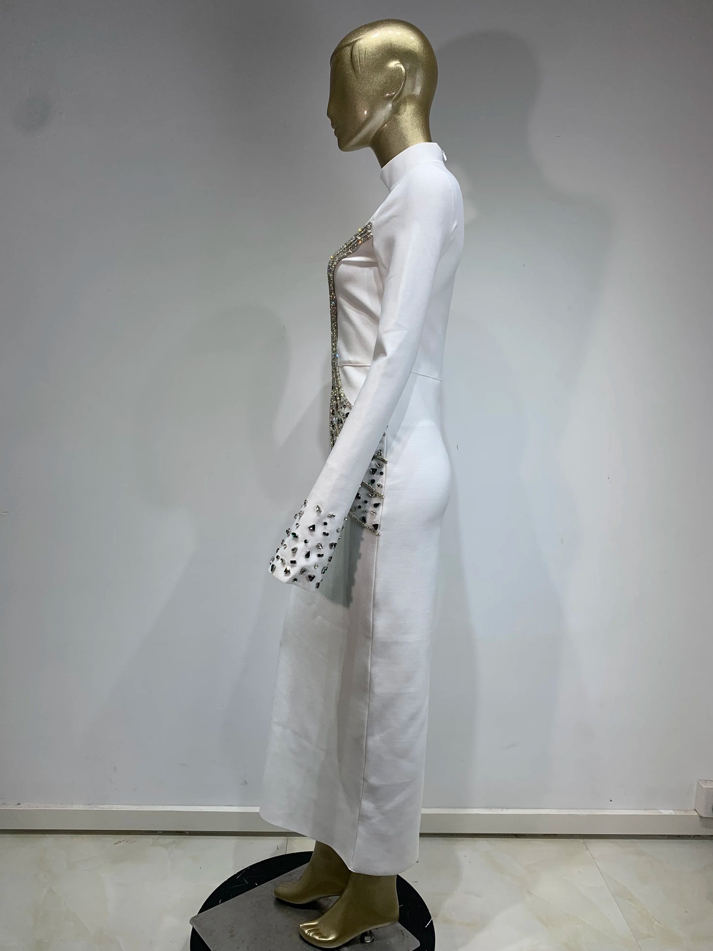 Women Celebrity Sexy Beading Crystal Diamonds Black White Maxi Long Bodycon Bandage Dress 2024 Elegant Evening Club Party Dress