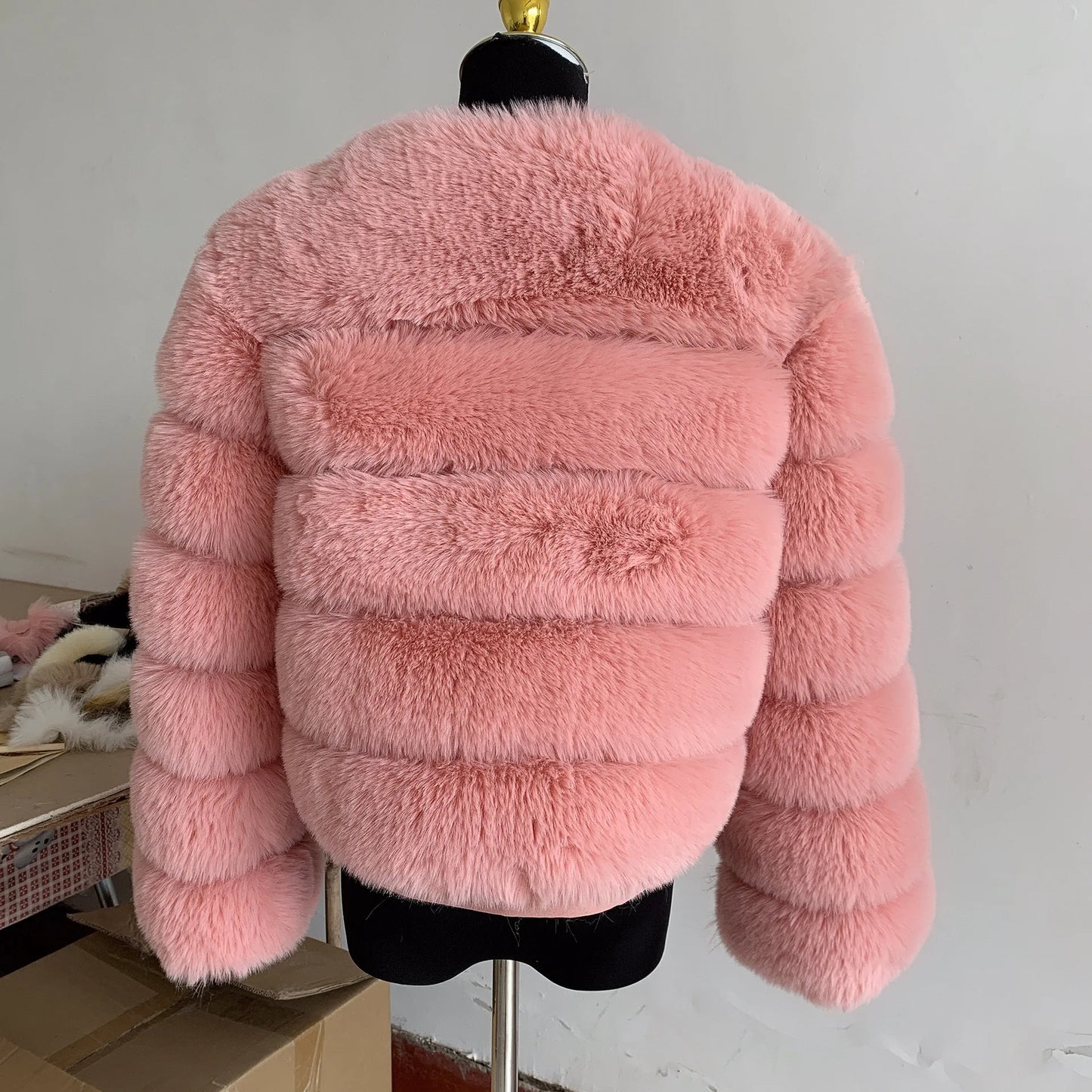 Damenmode Kunstpelzmantel superheiß Herbst Winter Damen kurze Kunstfuchsjacke flauschig hohe Qualität 7XL Damen Pelzmäntel