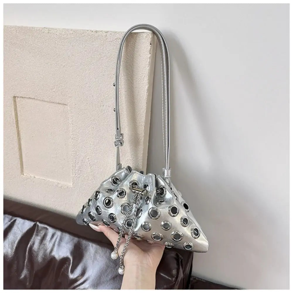 Portable Metal Stud Rivet Shoulder Bag Spicy Girl Chain Y2k Underarm Bag Punk Style Handbag Drawstring Crossbody Bag Daily