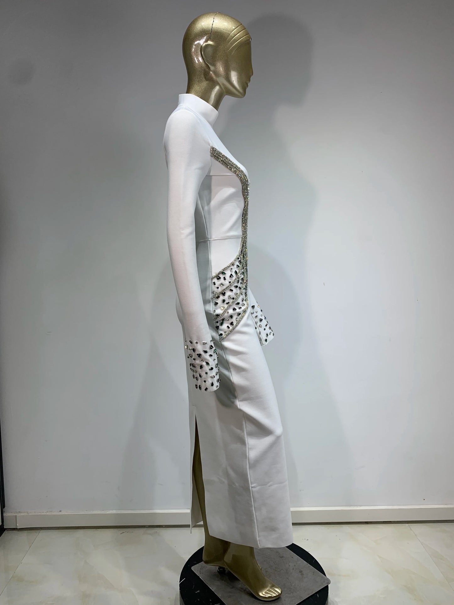 Women Celebrity Sexy Beading Crystal Diamonds Black White Maxi Long Bodycon Bandage Dress 2024 Elegant Evening Club Party Dress