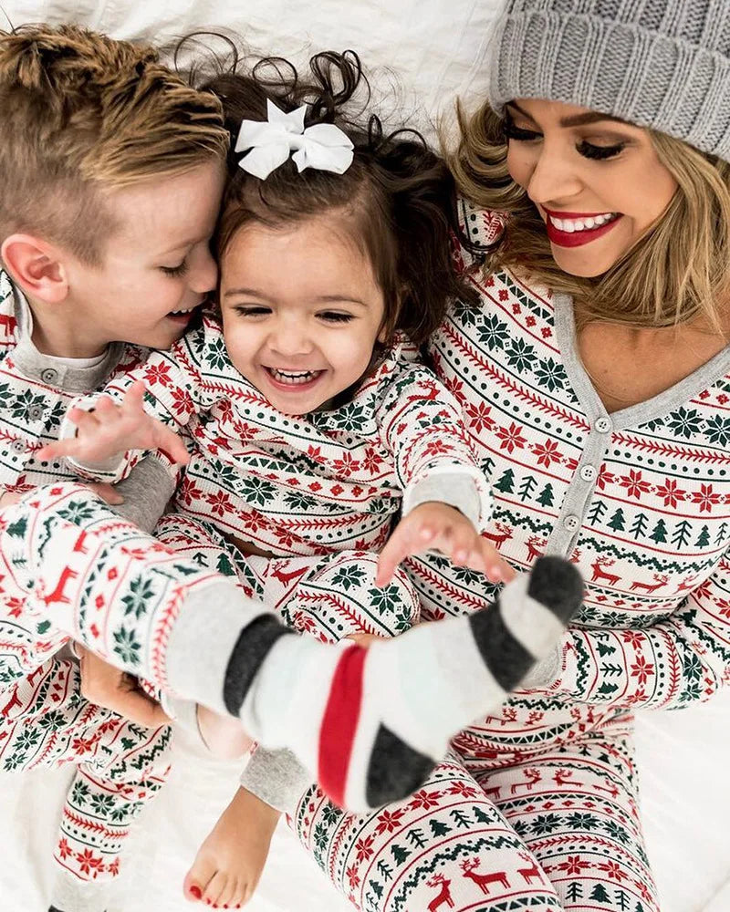 Christmas Family Matching Pajamas Set 2025 Mom Dad Kids Elk Print 2Pcs Clothes Baby Romper Family Look Soft Sleepwear Xmas Gift