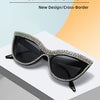 Flower Cat Eye Retro Rhinestones Sun Glasses for Women Elegant Fashion Men Trend Brand Designer Outdoor Party Shades Eyewear
