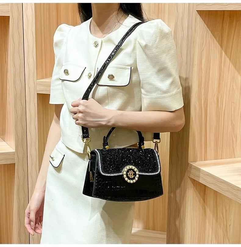 Fashion Diamonds Women Handbags 2023 Red Genuine Leather Lady Shoulder Messenger Bag Crocodile Pattern Portable Shell Tote Bags