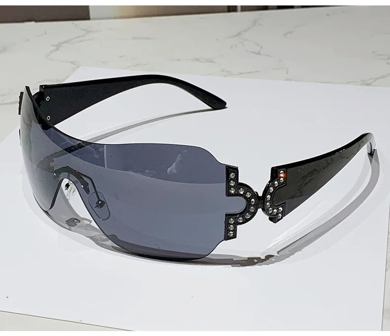 New Women Fashion Y2k Sunglasses Women's Vintage Integrated Surround Sun Glasses Lady UV Protective Eyewear UV400 Oculos De Sol