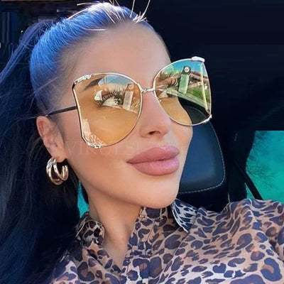 Fashion Model Ocean Yellow Square Sunglasses Women Luxury Brand Oversized Shades Pearl Chic Sun Glasses For Female Men Oculos