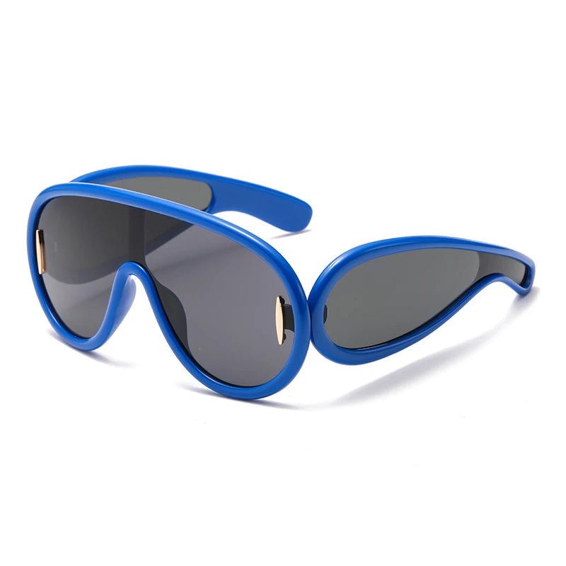 New Fashion Personality Hip Hop Cool Cyberpunk Sunglasses with Large Frame UV400 Anti UV Eyeglasses Oculos De Sol Feminino