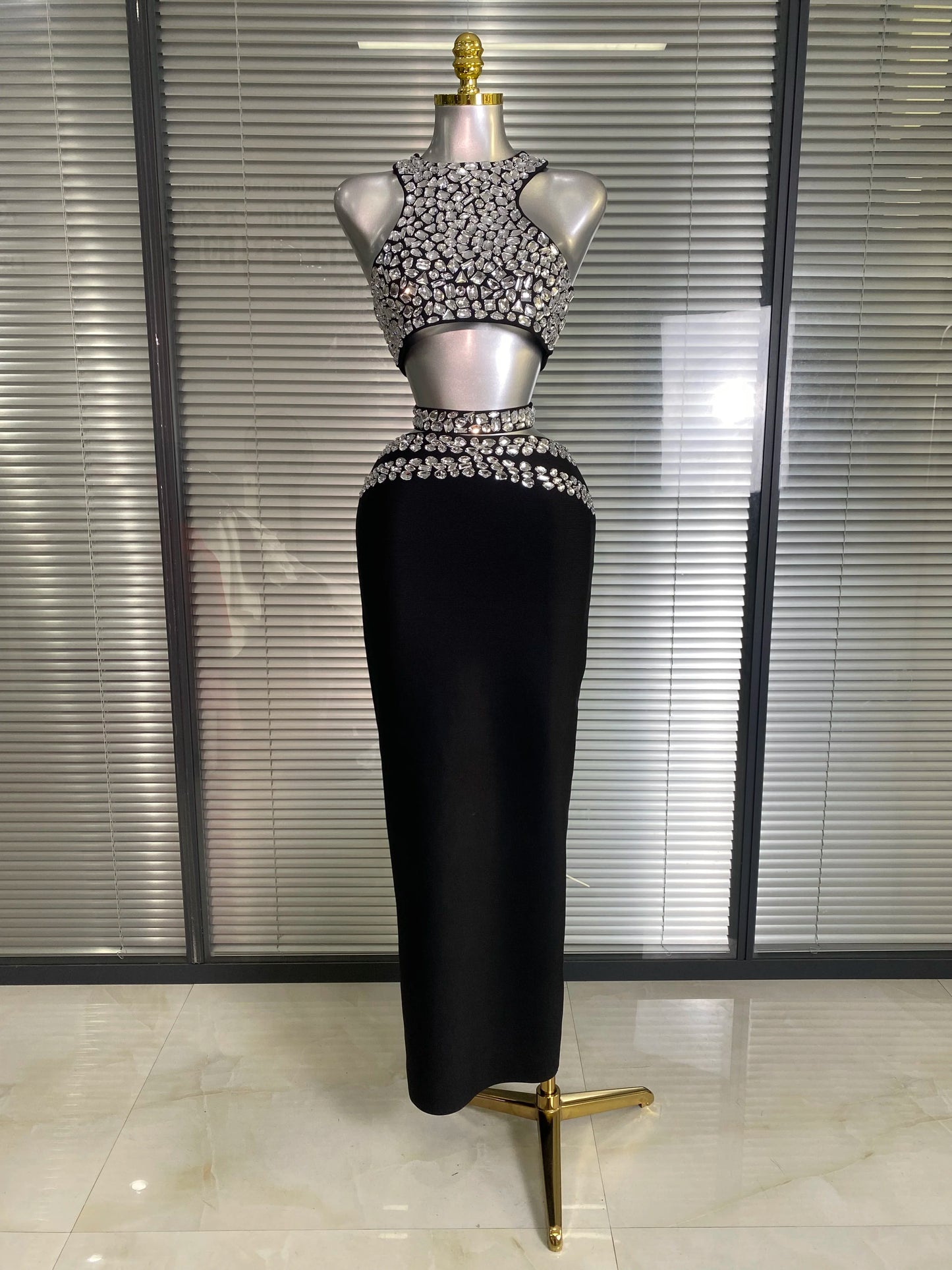 Summer New Women Sexy Sewed Crystal Diamonds Black Long Bandage Two Piece Set Celebrity Evening Party Long Skirt Suits