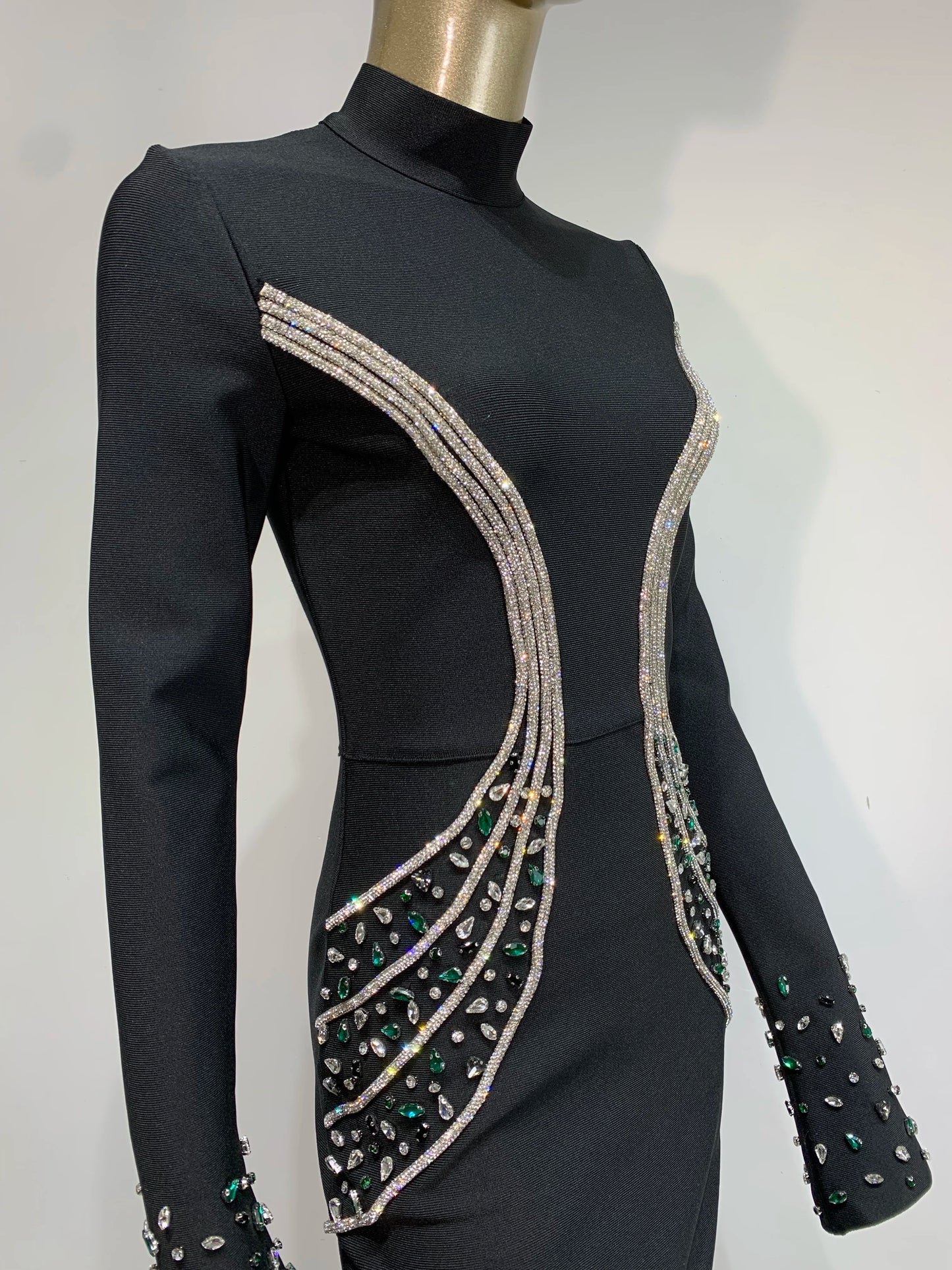 Women Celebrity Sexy Beading Crystal Diamonds Black White Maxi Long Bodycon Bandage Dress 2024 Elegant Evening Club Party Dress