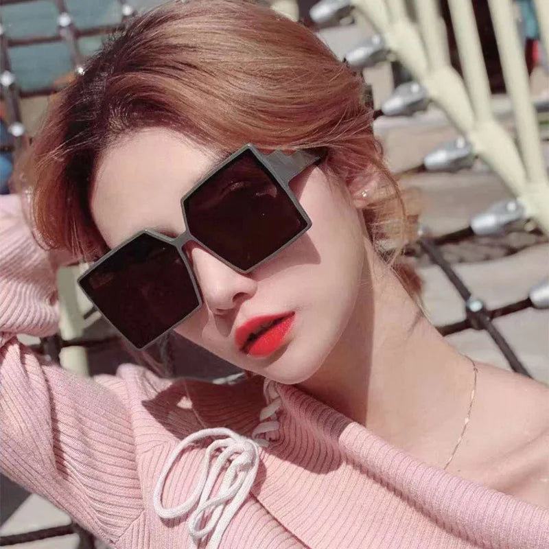 New Vintage Large Frame Sunglasses Women's Brand Designer Square Sun Glasses Women Travel Fashion Eyewear UV400 Gafas De Sol