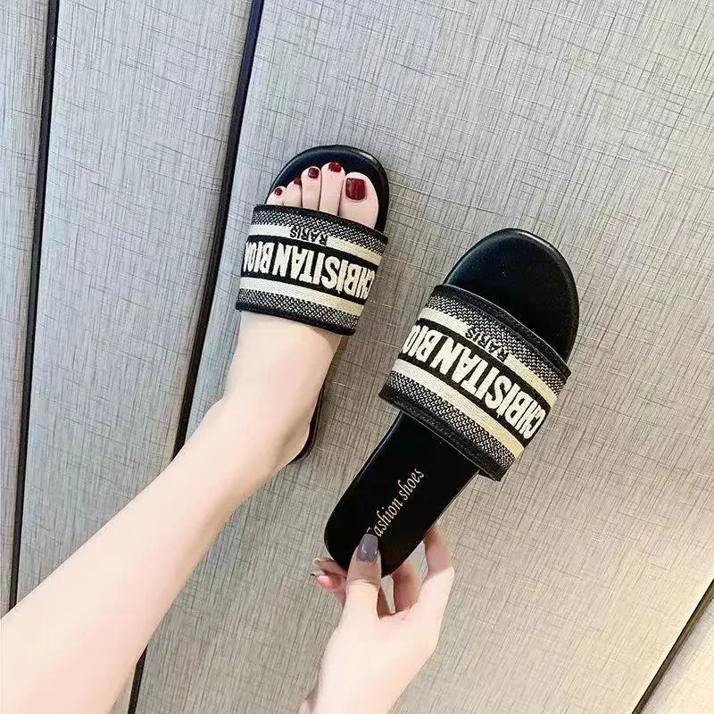 2024 Letter Slippers Fashion Flat Woman Single Shoes Casual Shoes Female Outer Wear Letter Sandals Women's Shoes Flat