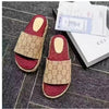 2025 Summer Thick Sole Women's Slippers Fashion Wear Red Cake Style Increase Wom Shoes New Color Trendy Footwear