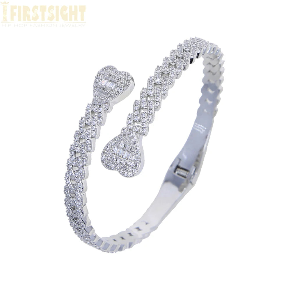 2025 New Iced Out Bling Opened Heart Flower Charm Bracelet AAA CZ Zircon Butterfly Bangle For Men Women Hip Hop Luxury Jewelry