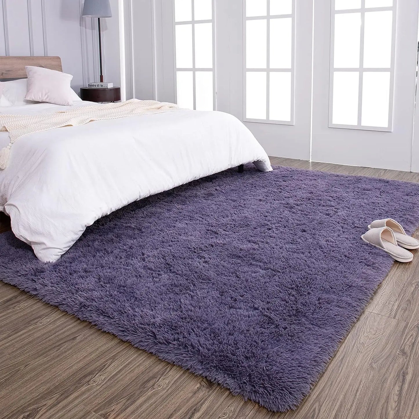 Fluffy Bedroom Rug Carpet Shaggy Fuzzy Rugs for Bedroom Thick Black Area Rugs for Living Room Rugs  for Girls Boys