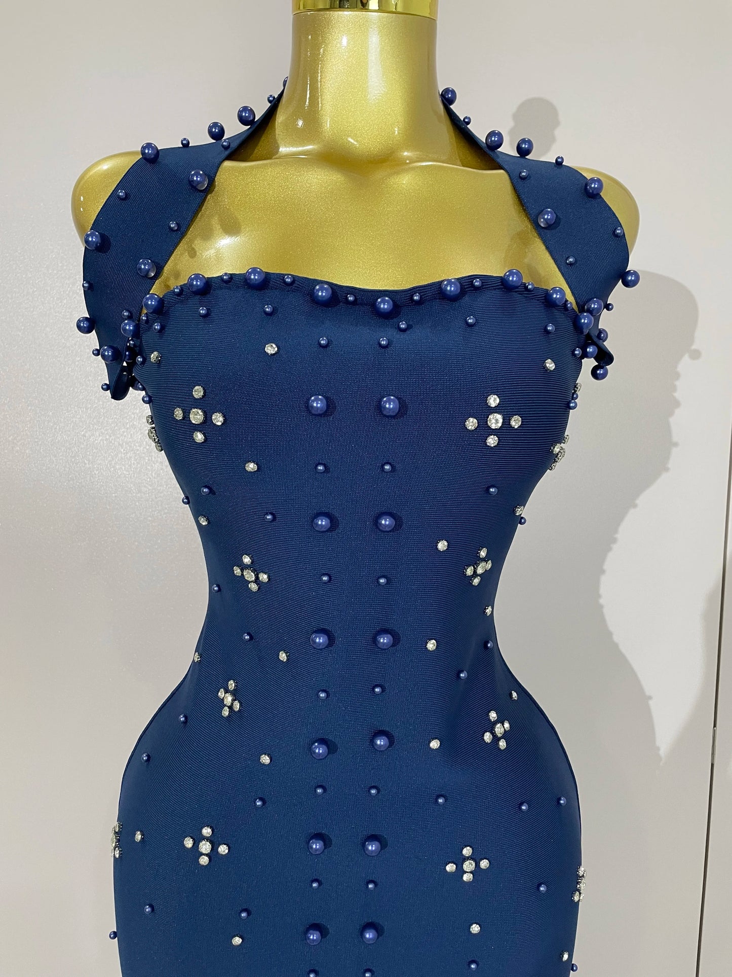 2025 Luxury Shining Diamonds Pearls Sleeveless Bodycon Bandage Long Dress Women Celebrate Evening Party Elegant Birthday Gowns