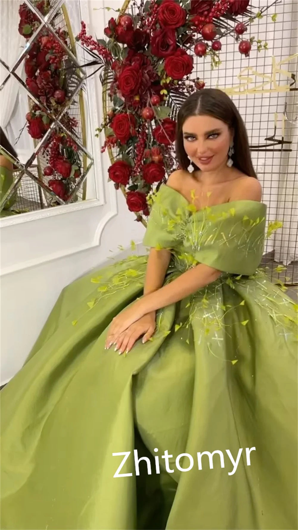 Customized Elegant High Quality Off-the-shoulder Ball Gown Anke Length Evening Dresses Formal Ocassion  S black girl