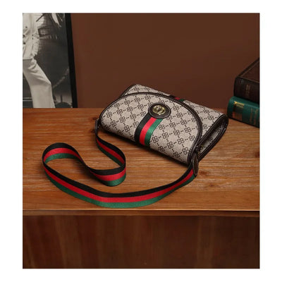2025 summer new women's bag with high-end feel, fashionable and versatile single shoulder crossbody bag, envelope trend