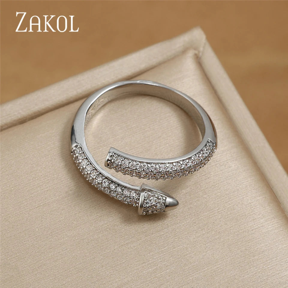 ZAKOL Luxury Sparkling Leaf Flower Micro-paved Zirconia Open Rings for Women Delicate Bridal Wedding Jewelry RP2034