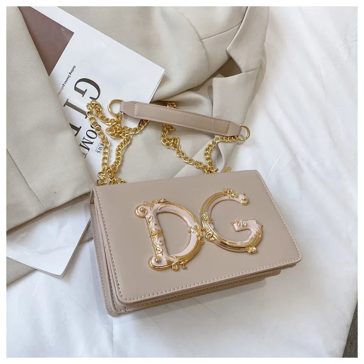 Fashion Trend Women's Crossbody Bag Armpit Classic PU Leather Women's Shoulder Bag Square Flip Small Square Bag