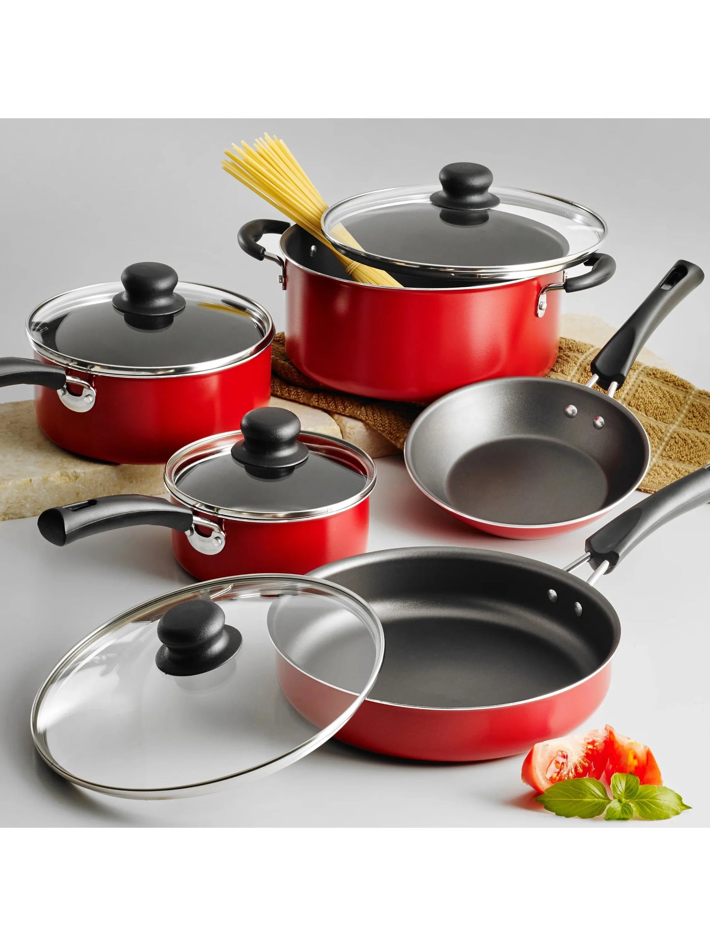 Beautiful and practical 9-piece nonstick cookware set in red for everyday kitchen use