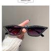 Fashion CAT EYE Rhinestone Bling Sunglasses Women Vintage Brand Luxury Small Frame Ladies Gradient Sun Glasses Oculos UV400