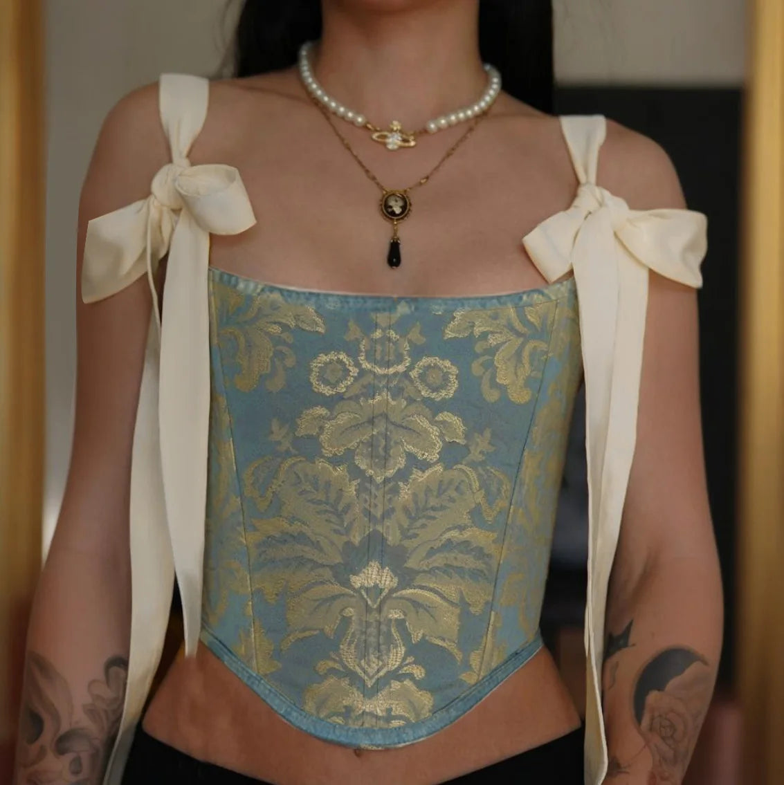 European and American fashion suspender embroidery printing bow waist vest female ins niche spice girl wind Joker slim top