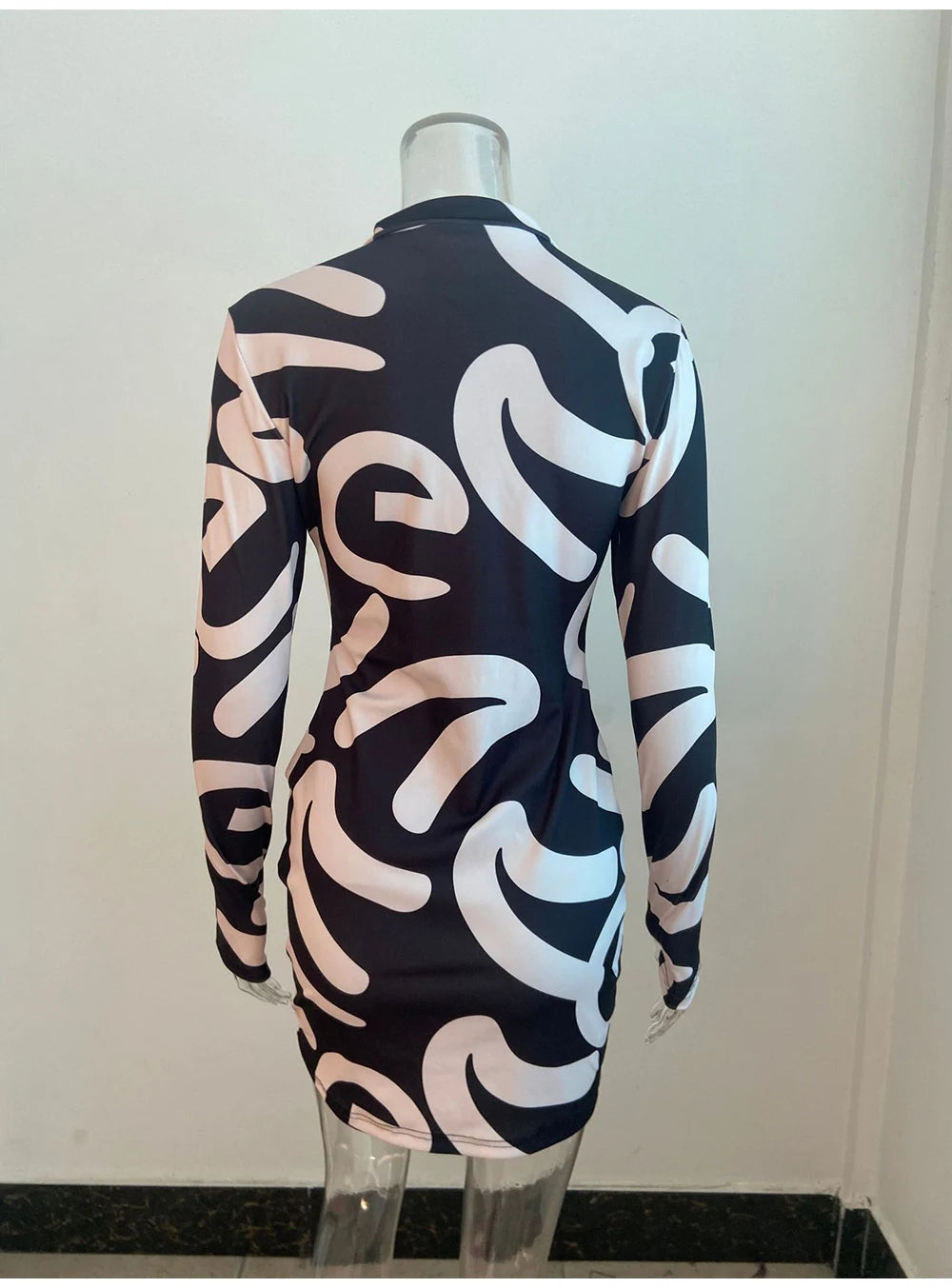 Sexy Long Sleeve Bodycon Mini Dress Women Autumn 2023 Fashion Deep V Neck Print Club Outfits Party Dresses Casual Robe Femme