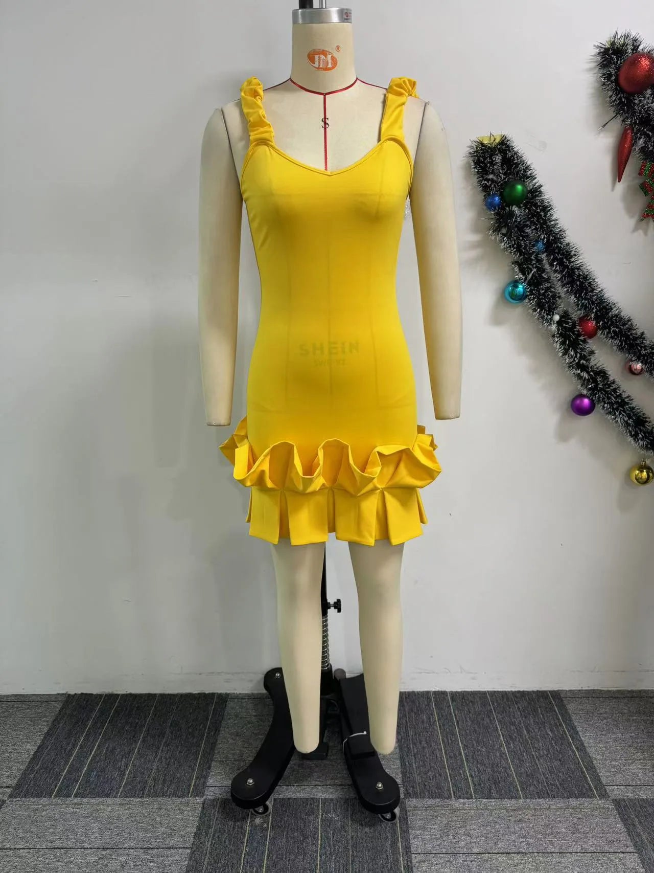 CM.YAYA Women Spaghetti Strap Sleeveless V-neck Mini Dress 2025 Summer Ruched Stacked Party Evening Night Club Chic Dresses