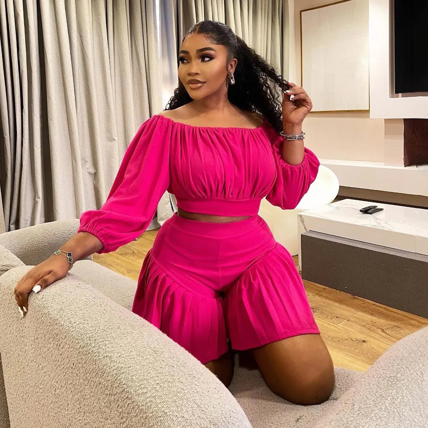 Customized Plus Size Women's Set Long Sleeve Slash Neck T-Shirt and Shorts 2025 Summer Ruched Two 2 Piece Set Outfits Tracksuit