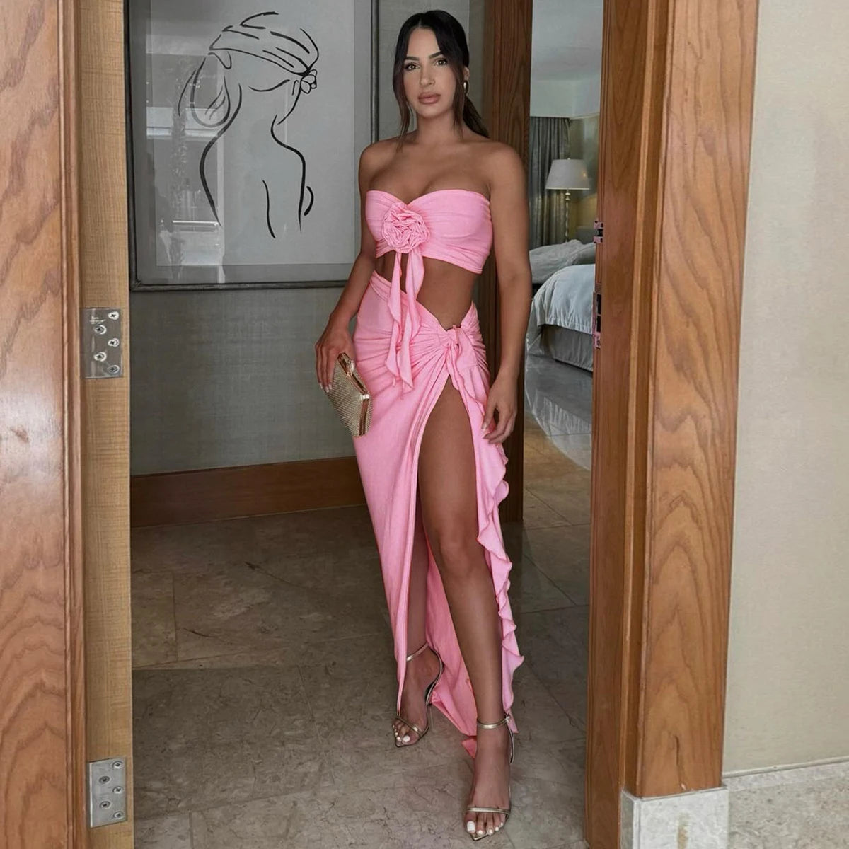 Hugcitar Fashion 2 Pcs Sets Strapless Tie Flower Draped Sexy Crop Tank Top Slit Tassel Maxi Skirt Women Outfit Festival Party