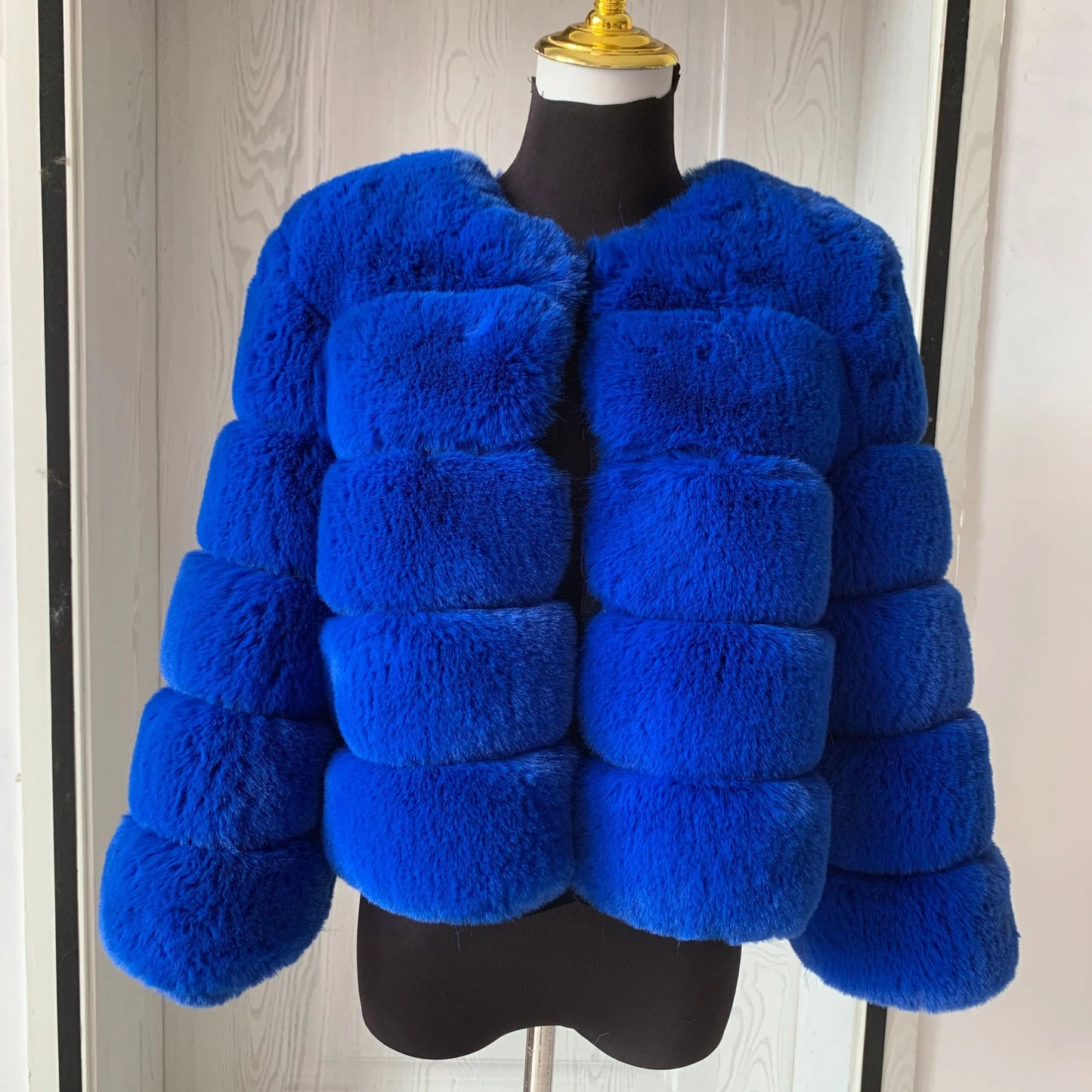 Damenmode Kunstpelzmantel superheiß Herbst Winter Damen kurze Kunstfuchsjacke flauschig hohe Qualität 7XL Damen Pelzmäntel