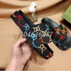 New Fashion Summer Women Thick Sole Flat Slipper Casual Women Sandals Flip Flops Anti-Slip Slippers Beach Shoes