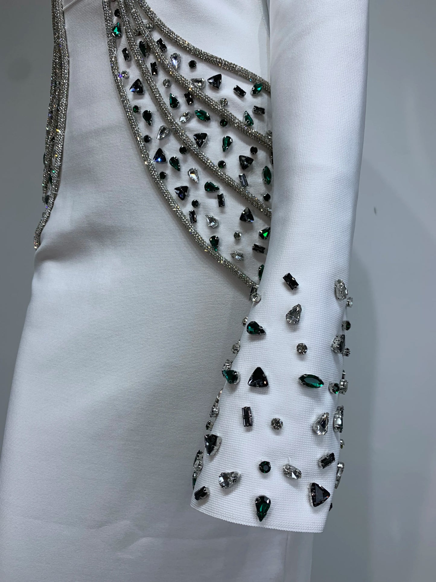 Women Celebrity Sexy Beading Crystal Diamonds Black White Maxi Long Bodycon Bandage Dress 2024 Elegant Evening Club Party Dress