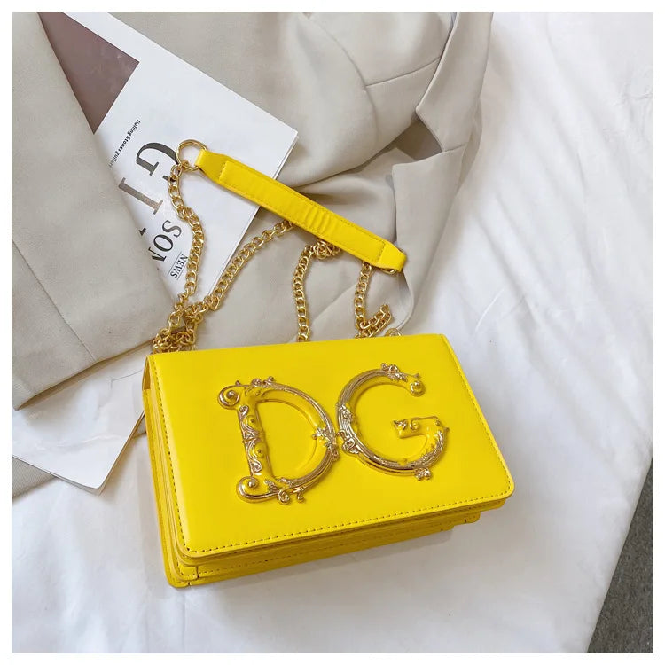 Fashion Trend Women's Crossbody Bag Armpit Classic PU Leather Women's Shoulder Bag Square Flip Small Square Bag