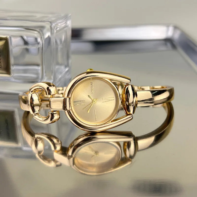Minimalist Niche Women's Quartz Wrist Watches Stainless Steel Strap Small Dial Fashionable Exquisite Quartz Watch for Women