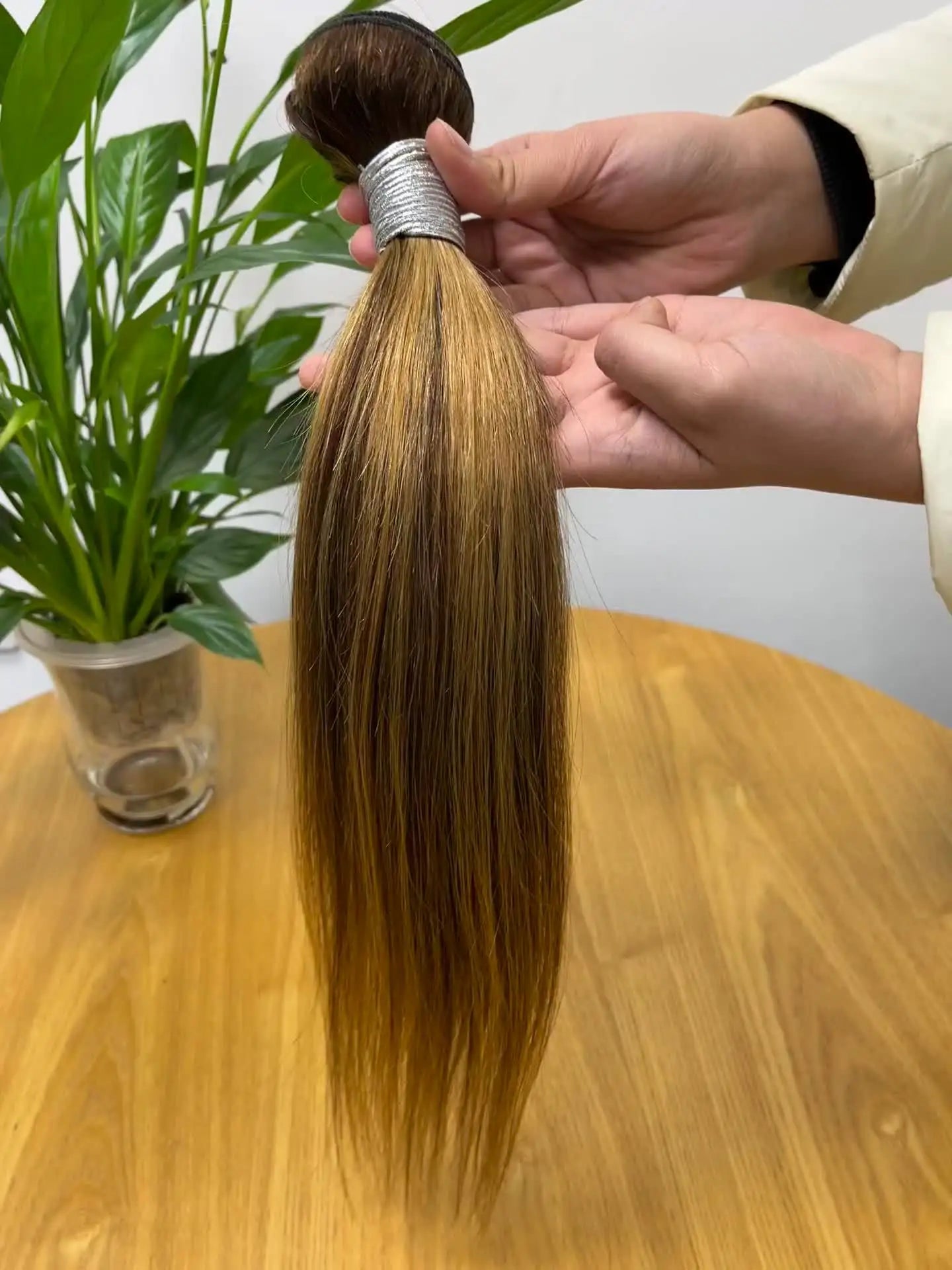 30 inch Honey Blonde Highlight Bundles Human Hair Straight  P4/27 Brazlian Hair Weave Colored Hair Bundles for Women 100g/pc