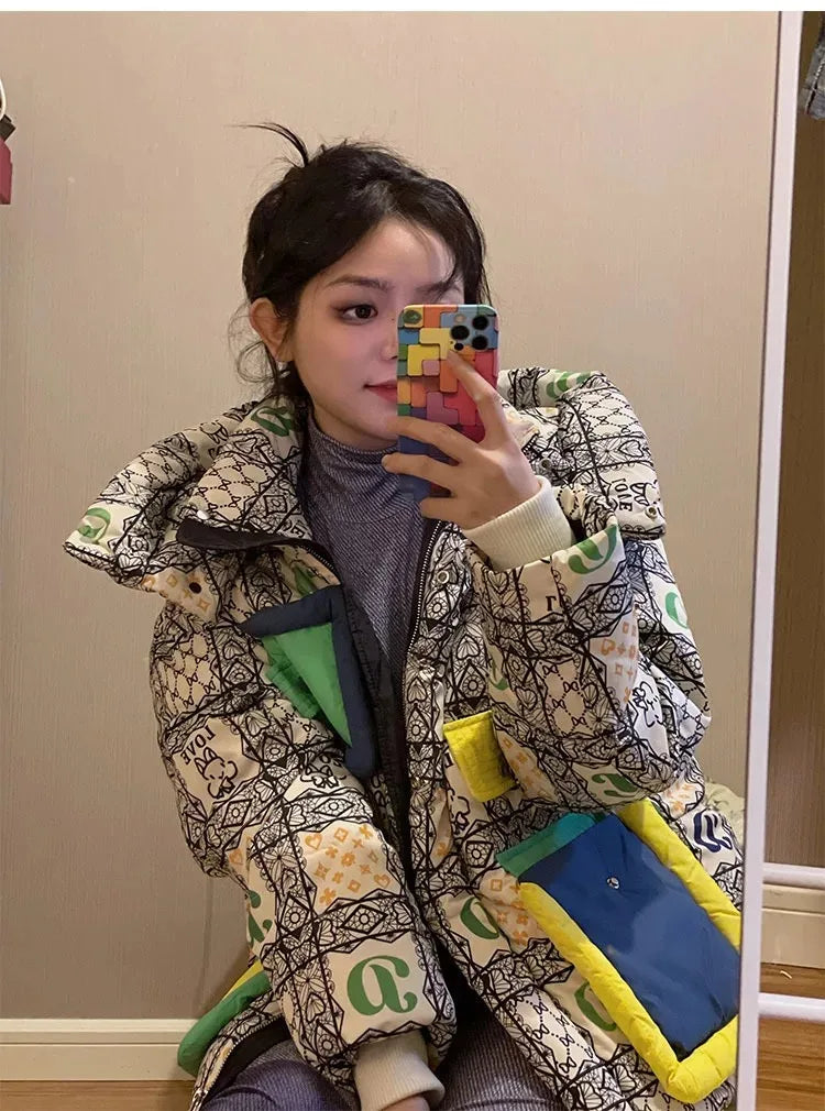 2023 European Station Winter New Down Jacket Women's Warm Fashion Short Color Patchwork Graffiti thick White Duck Down Coa