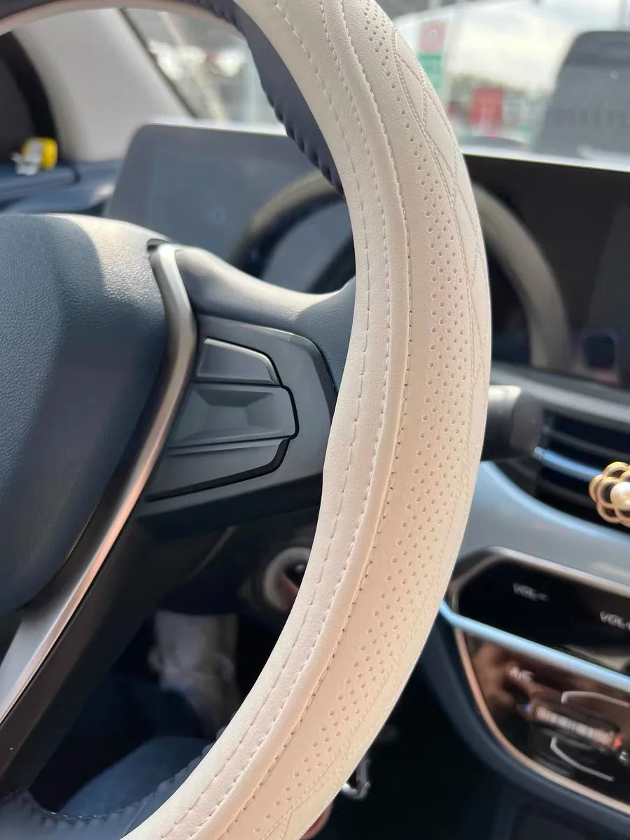 Napa Leather Perforated Patchwork Car Steering Wheel Cover, Non-slip, Breathable, Universal 15 Inch (Approx. 38.1cm)