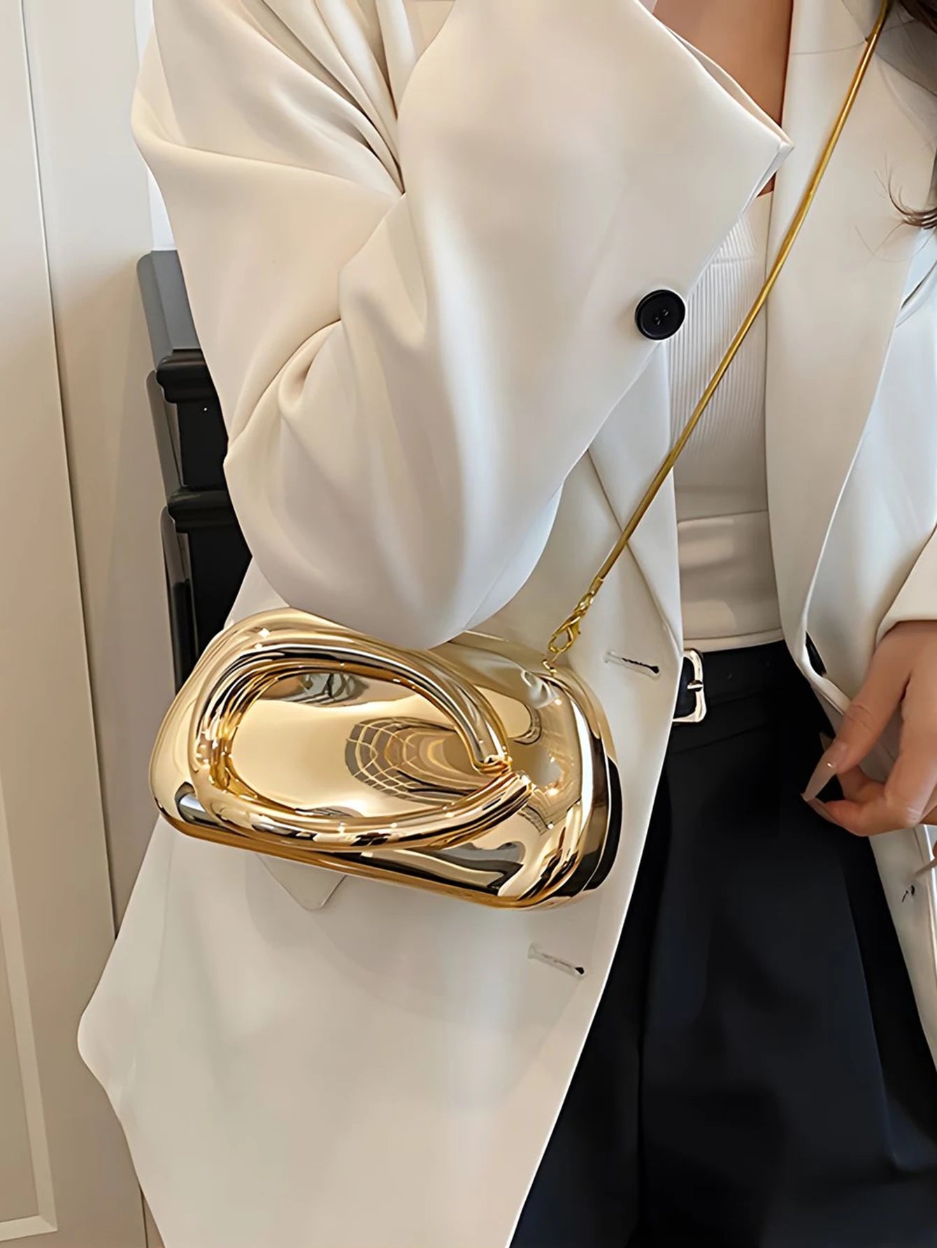Fashion Elegant Metal Closure Box Shaped Crossbody Bags Women Evening Bags Wedding Mini Ladies Wallet Party Cute Purse ClutchBag