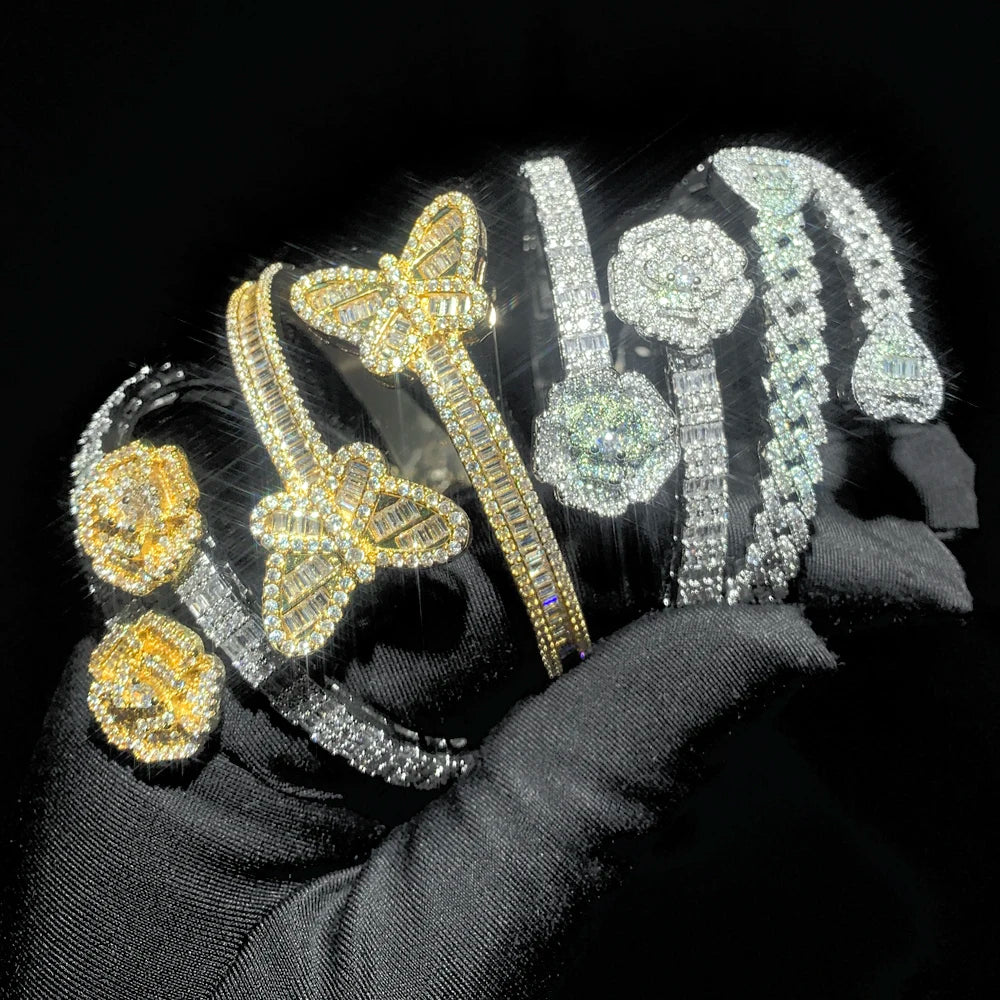 2025 New Iced Out Bling Opened Heart Flower Charm Bracelet AAA CZ Zircon Butterfly Bangle For Men Women Hip Hop Luxury Jewelry